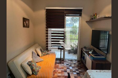 Sala de apartamento à venda com 3 quartos, 69m² em Água Branca, São Paulo