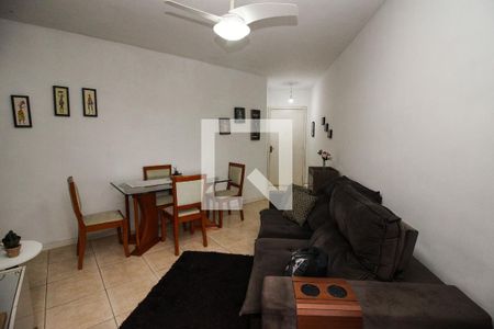 Sala de apartamento à venda com 3 quartos, 80m² em Nonoai, Porto Alegre