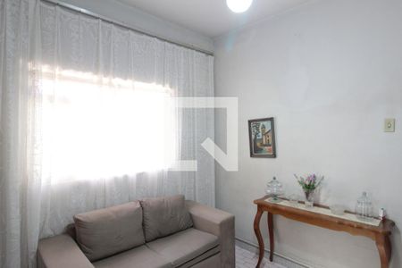 Sala de TV de casa à venda com 3 quartos, 360m² em Tupi A, Belo Horizonte