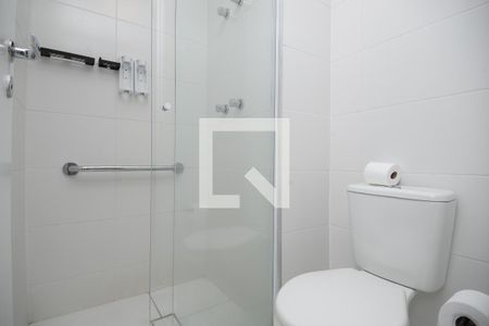 Banheiro de kitnet/studio para alugar com 1 quarto, 32m² em Vila Mariana, São Paulo