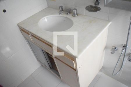 Banheiro Suíte de apartamento para alugar com 3 quartos, 100m² em Água Verde, Curitiba