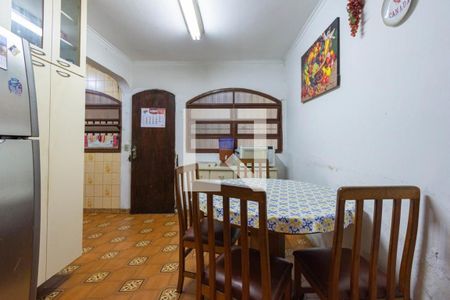 Casa à venda com 5 quartos, 177m² em Vila Santa Catarina, São Paulo