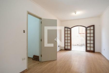 Casa à venda com 4 quartos, 218m² em São Judas, São Paulo