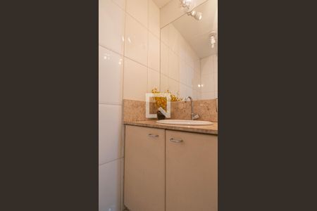 Lavabo de apartamento à venda com 4 quartos, 120m² em Tijuca, Rio de Janeiro