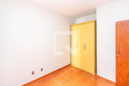 Quarto 2 de apartamento à venda com 3 quartos, 70m² em Heliópolis, Belo Horizonte