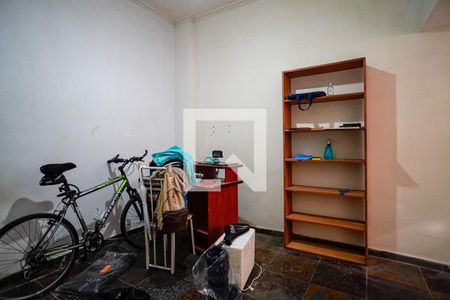 Quarto 2 de apartamento para alugar com 2 quartos, 59m² em Centro, Niterói