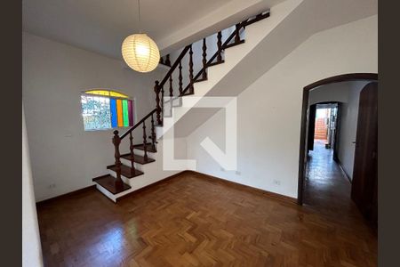 Sala de casa para alugar com 5 quartos, 300m² em Vila Romana, São Paulo