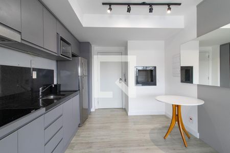 Cozinha de apartamento para alugar com 1 quarto, 38m² em Chácara das Pedras, Porto Alegre