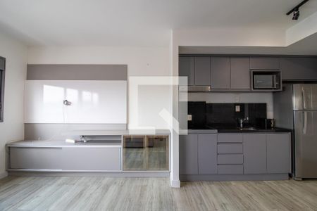 Sala/Cozinha de apartamento para alugar com 1 quarto, 38m² em Chácara das Pedras, Porto Alegre