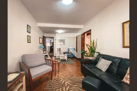 Sala de casa à venda com 4 quartos, 250m² em Vila Gomes, São Paulo