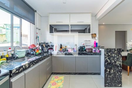 Cozinha de apartamento à venda com 4 quartos, 223m² em Barreiro, Belo Horizonte