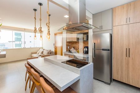 Cozinha de apartamento à venda com 2 quartos, 60m² em Buritis, Belo Horizonte