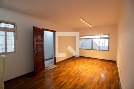 Sala de casa para alugar com 3 quartos, 250m² em Jardim Promissão, São Paulo