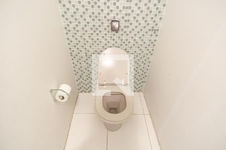 Lavabo de casa para alugar com 3 quartos, 250m² em Vila Esperança, São Paulo