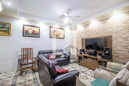 Casa à venda com 450m², 5 quartos e 3 vagas Casa à venda com 450m², 5 quartos e 3 vagasSala