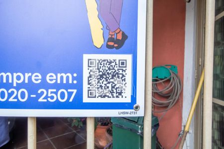 Casa à venda com 450m², 5 quartos e 3 vagas Casa à venda com 450m², 5 quartos e 3 vagasLHSW-2731