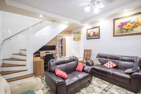 Casa à venda com 450m², 5 quartos e 3 vagas Casa à venda com 450m², 5 quartos e 3 vagasSala