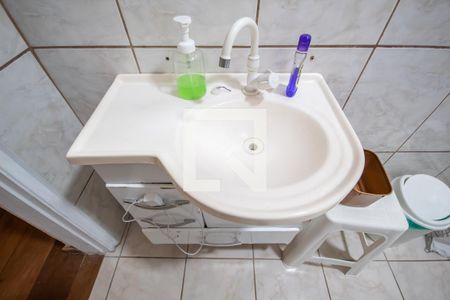 Casa à venda com 450m², 5 quartos e 3 vagas Casa à venda com 450m², 5 quartos e 3 vagasBanheiro 2