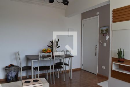 Sala de apartamento para alugar com 1 quarto, 34m² em Fanny, Curitiba