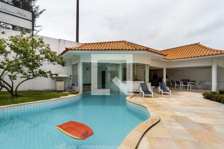 Casa à venda com 5 quartos, 700m² em Barra da Tijuca, Rio de Janeiro