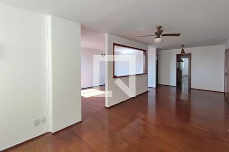 Sala de Estar de apartamento à venda com 2 quartos, 165m² em Centro, Campinas