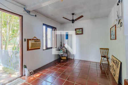 Sala de casa à venda com 5 quartos, 300m² em Santa Tereza, Porto Alegre