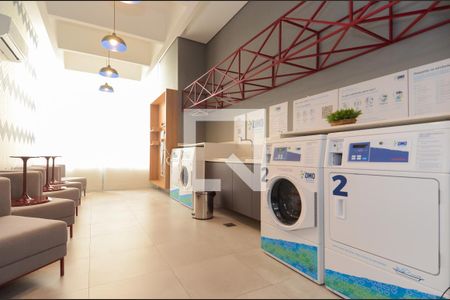 Studio para alugar com 39m², 1 quarto e 1 vaga Studio para alugar com 39m², 1 quarto e 1 vagaLavanderia