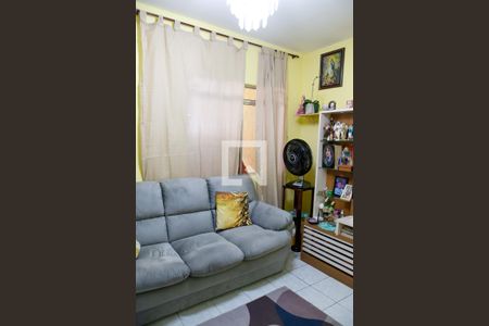 sala de casa à venda com 2 quartos, 60m² em Padroeira, Osasco