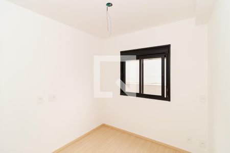 Quarto de kitnet/studio à venda com 1 quarto, 28m² em Vila Mazzei, São Paulo