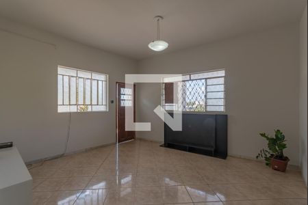 Sala de casa à venda com 4 quartos, 527m² em São João Batista, Belo Horizonte