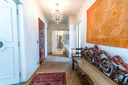 Apartamento à venda com 370m², 4 quartos e 5 vagas