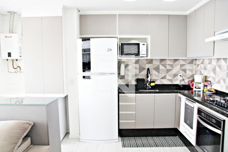 Sala / Cozinha  de apartamento à venda com 2 quartos, 66m² em Jardim Flor da Montanha, Guarulhos