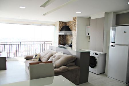 Sala / Cozinha  de apartamento à venda com 2 quartos, 66m² em Jardim Flor da Montanha, Guarulhos