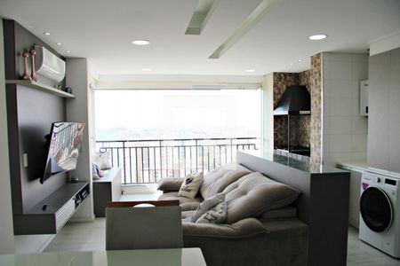 Sala / Cozinha  de apartamento à venda com 2 quartos, 66m² em Jardim Flor da Montanha, Guarulhos