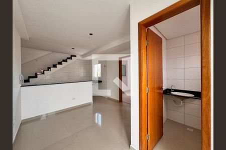 Sala de apartamento à venda com 2 quartos, 89m² em Jardim Ocara, Santo André