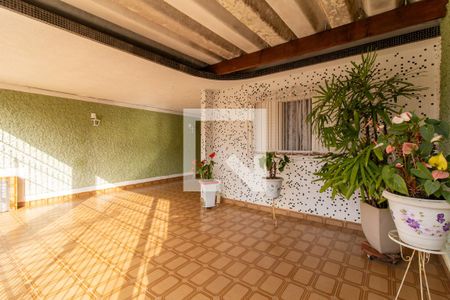 Casa à venda com 175m², 3 quartos e 3 vagas Casa à venda com 175m², 3 quartos e 3 vagasGaragem