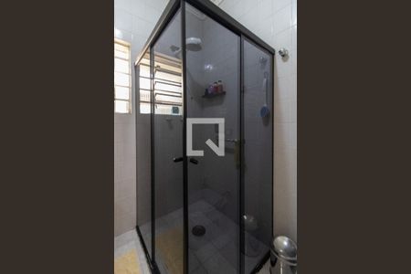 Casa à venda com 175m², 3 quartos e 3 vagas Casa à venda com 175m², 3 quartos e 3 vagasBanheiro