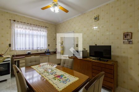 Casa à venda com 175m², 3 quartos e 3 vagas Casa à venda com 175m², 3 quartos e 3 vagasCozinha