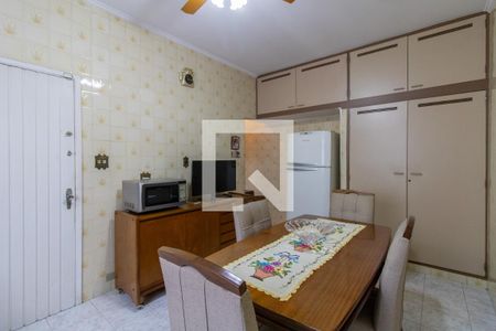 Casa à venda com 175m², 3 quartos e 3 vagas Casa à venda com 175m², 3 quartos e 3 vagasCozinha