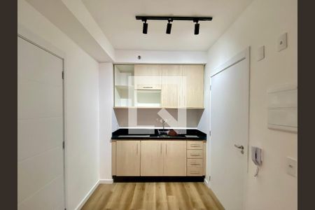 Sala/Cozinha de apartamento à venda com 1 quarto, 28m² em Belenzinho, São Paulo