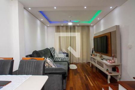 Sala de casa de condomínio para alugar com 2 quartos, 50m² em Água Chata, Guarulhos