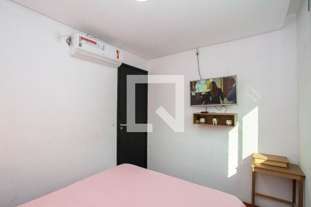 Quarto 1 de casa de condomínio para alugar com 2 quartos, 50m² em Água Chata, Guarulhos