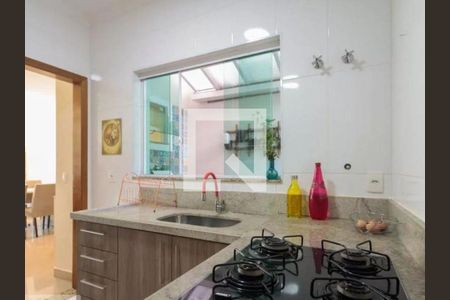 Casa à venda com 3 quartos, 90m² em Vila Matilde, São Paulo