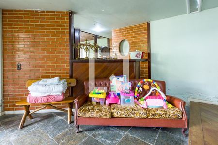 Casa à venda com 5 quartos, 640m² em Anil, Rio de Janeiro