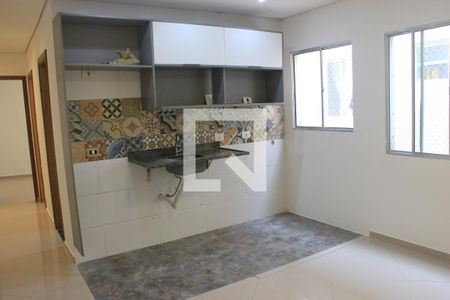 Sala/ Cozinha de apartamento para alugar com 2 quartos, 45m² em Parque Continental, Guarulhos