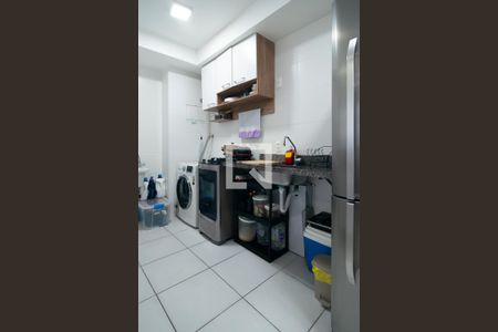 Cozinha e Área de Serviço de apartamento para alugar com 2 quartos, 36m² em Bela Vista, São Paulo