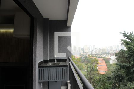 Varanda da sala  de apartamento para alugar com 2 quartos, 39m² em Cidade Jardim, São Paulo