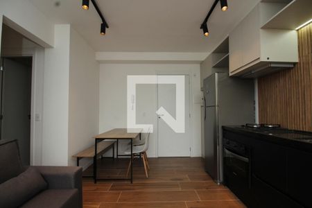 Sala/Cozinha de apartamento para alugar com 2 quartos, 39m² em Cidade Jardim, São Paulo