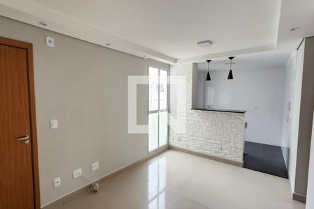 Sala de apartamento para alugar com 2 quartos, 39m² em Parque Santa Rosa, Suzano