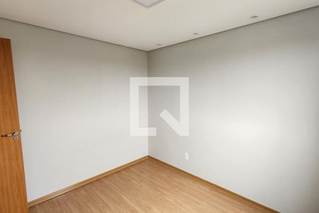 Quarto 1 de apartamento para alugar com 2 quartos, 39m² em Parque Santa Rosa, Suzano